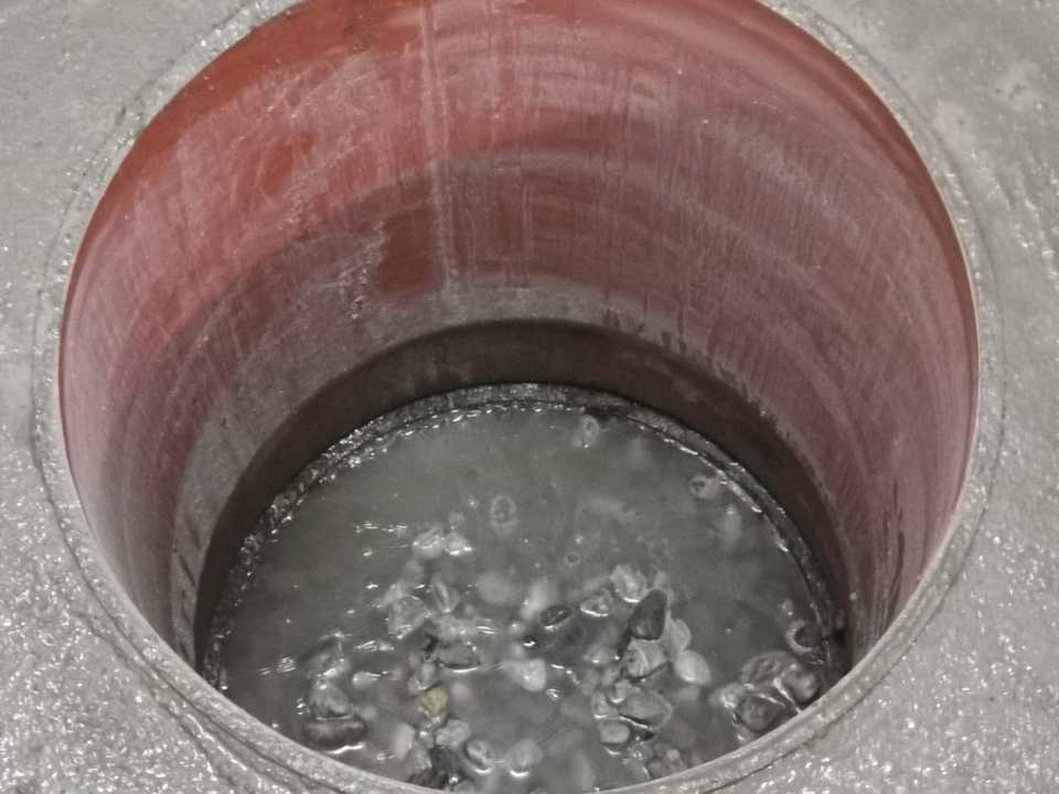 Detail des fertigen Pumpenschachts